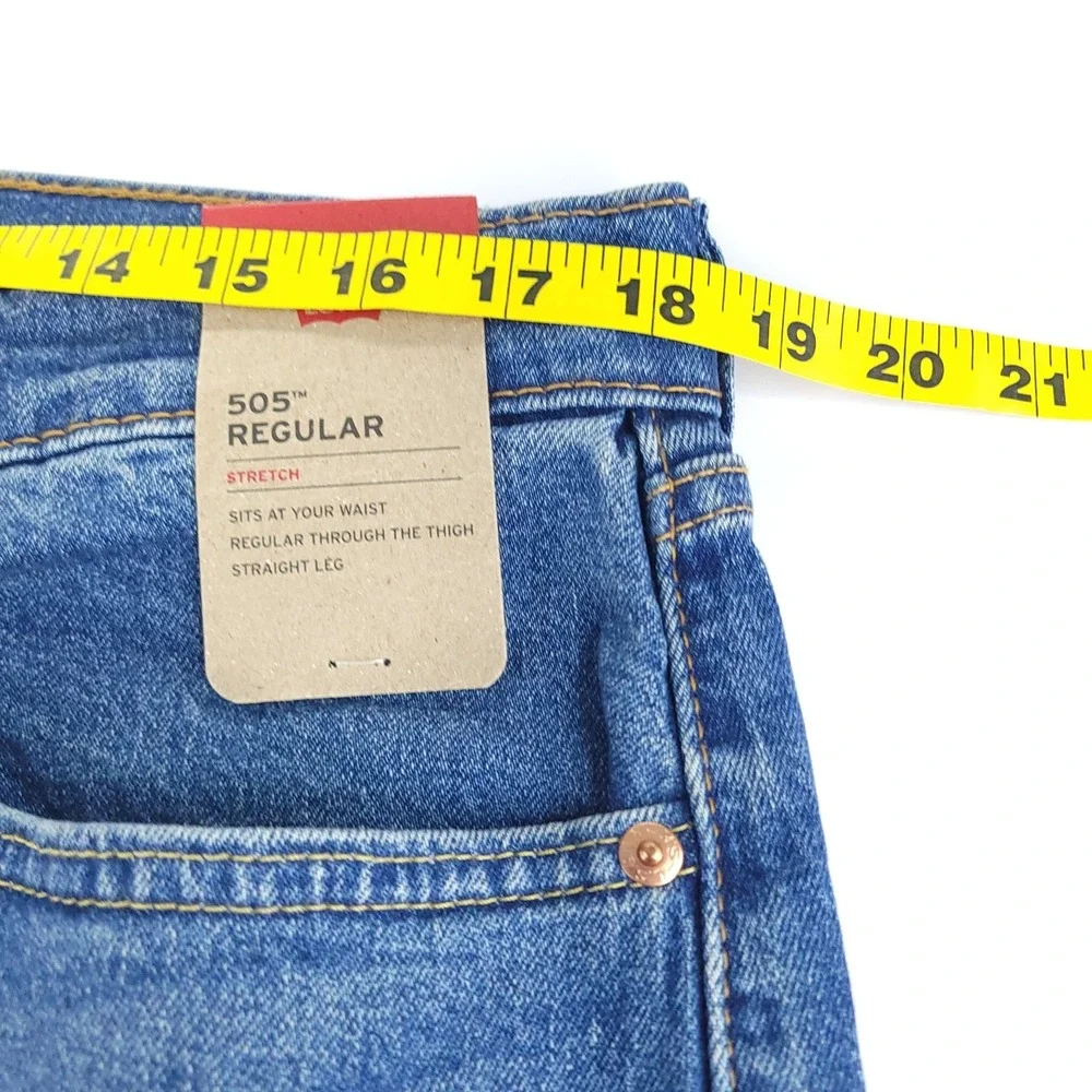 NWT Levis 505 Jeans  Mens 36x32 Regular Fit Straight Leg Stretch Blue Casual